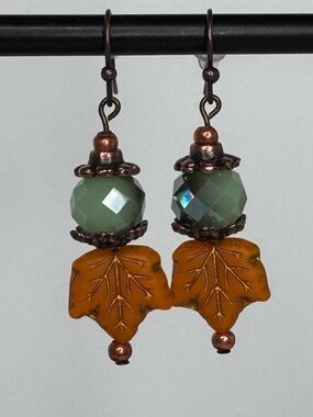 Hand Crafted Copper Artisan Glass Leaf Dangle Earrings Green & Amber NWT